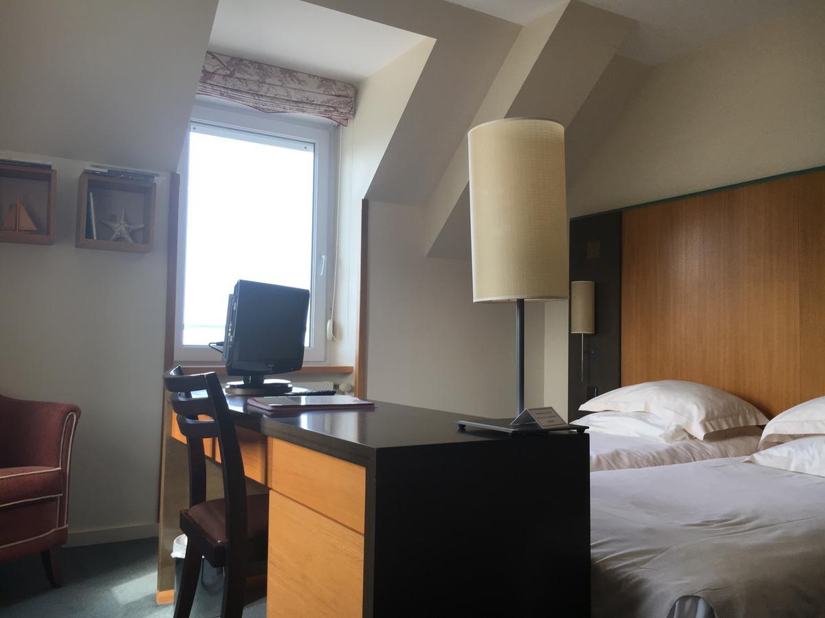 L'Hotel De Carantec Карантек Екстер'єр фото