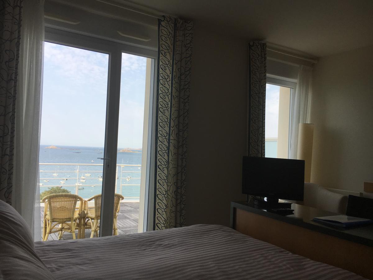 L'Hotel De Carantec Карантек Екстер'єр фото